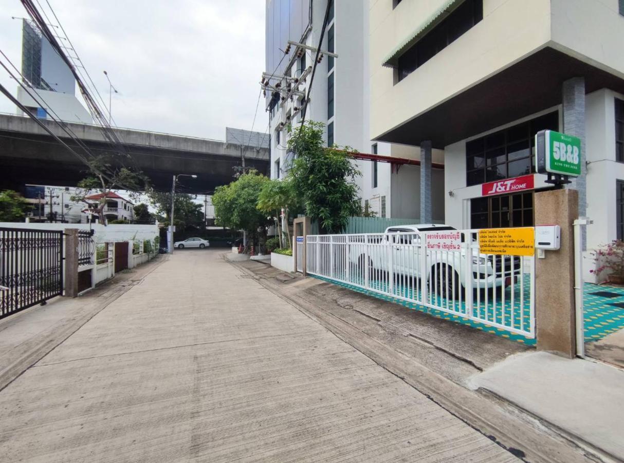 5บีบี 5Bb Guest House Bangkok Luaran gambar